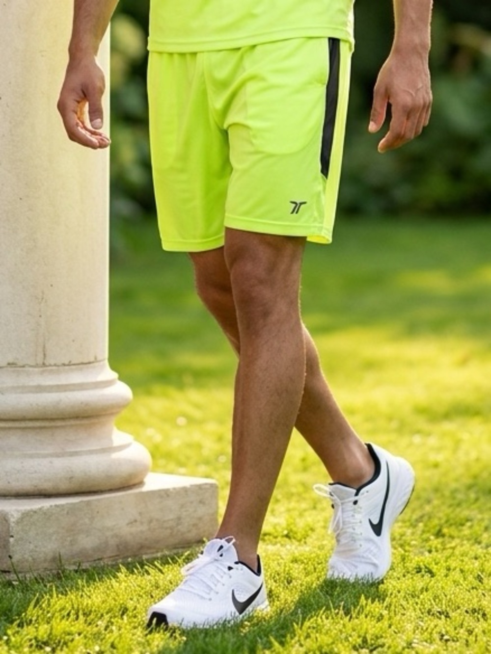 Old Navy Active Men's Neon Yellow Athletic Shorts Gray Stripe - Size 3XL